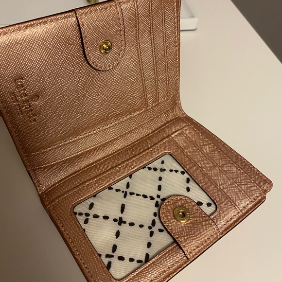 Women Kate Spade Pink Wallet for sale - Picture 2 of 3